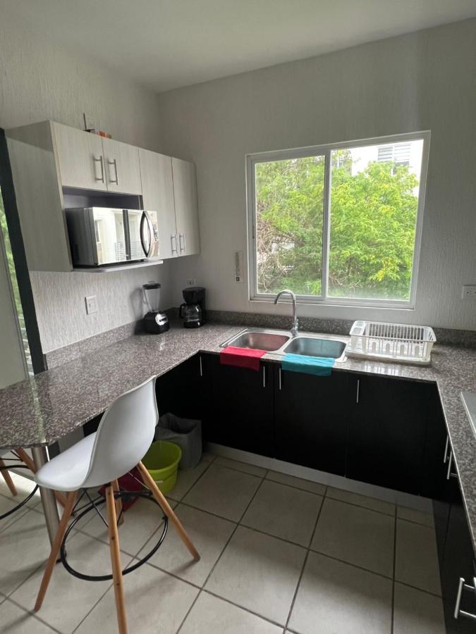 Confortable Departamento Vacacional In Playa Playa del Carmen Luaran gambar